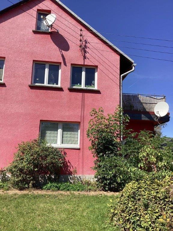 Einfamilienhaus zum Kauf 139.900 € 5 Zimmer 168 m²<br/>Wohnfläche 615 m²<br/>Grundstück Wittmannsgereuth Saalfeld/Saale 07318