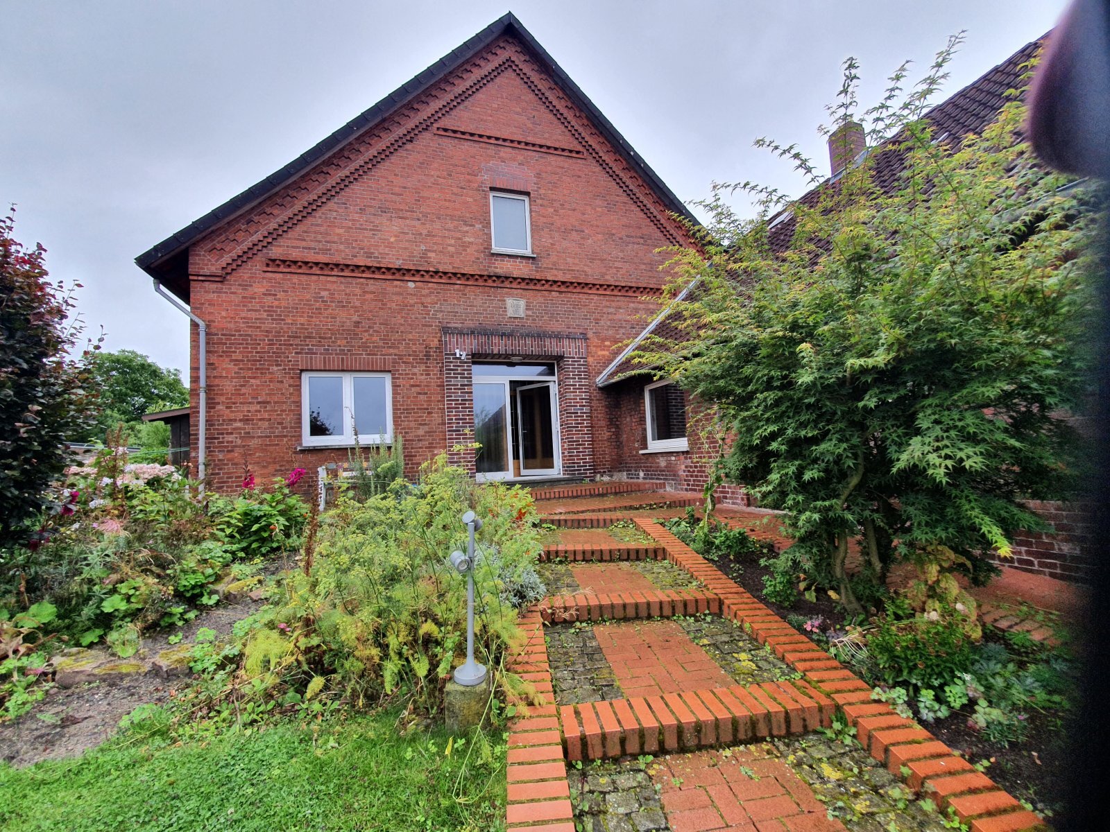 Einfamilienhaus zum Kauf provisionsfrei 289.000 € 5 Zimmer 175 m²<br/>Wohnfläche 1.200 m²<br/>Grundstück Feldweg 17 Liekwegen Nienstädt 31688