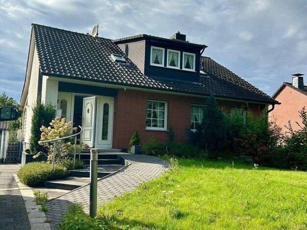 Einfamilienhaus zum Kauf provisionsfrei 599.000 € 8 Zimmer 292 m² 1.238 m² Grundstück Schwerte 58239