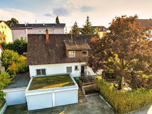 Einfamilienhaus zum Kauf 695.000 € 7 Zimmer 216 m² 629 m² Grundstück Kornwestheim 70806