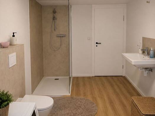 Einfamilienhaus zur Miete 1.470 € 5 Zimmer 140 m² frei ab sofort Hillmicke Wenden 57482