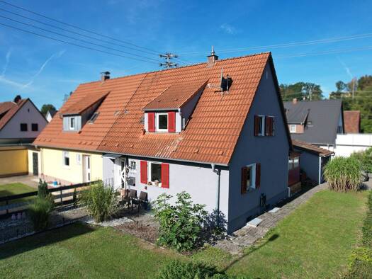 Doppelhaushälfte zum Kauf 239.000 € 4 Zimmer 93 m² 362 m² Grundstück Sigmaringendorf Sigmaringendorf 72517