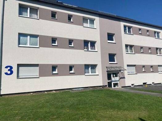 Wohnung zur Miete 879 € 3 Zimmer 115,4 m² 1. Geschoss frei ab 15.12.2025 Michaelstraße 3 Neheim-Hüsten Arnsberg 59755