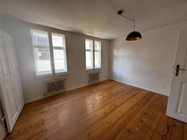 Wohnung zur Miete 1.023 € 2 Zimmer 73,1 m² 1. Geschoss frei ab 01.11.2026 Charlottenstraße 11 Spandau Berlin 13597