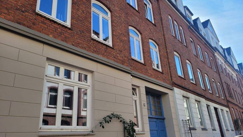 Wohnung zur Miete 663 € 3 Zimmer 70 m² 1. Geschoss frei ab sofort Burgstr. 36 Neustadt Flensburg 24939