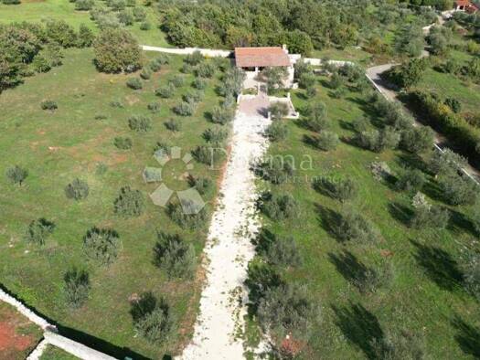 Haus zum Kauf 623.000 € 4 Zimmer 100 m² Peruski, Marcana Peruski, Kavran, Pavicini