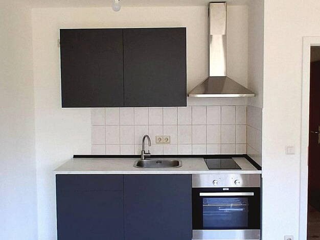 Studio zur Miete 398 € 1 Zimmer 29 m² 3. Geschoss frei ab sofort Mitte Cottbus 03044