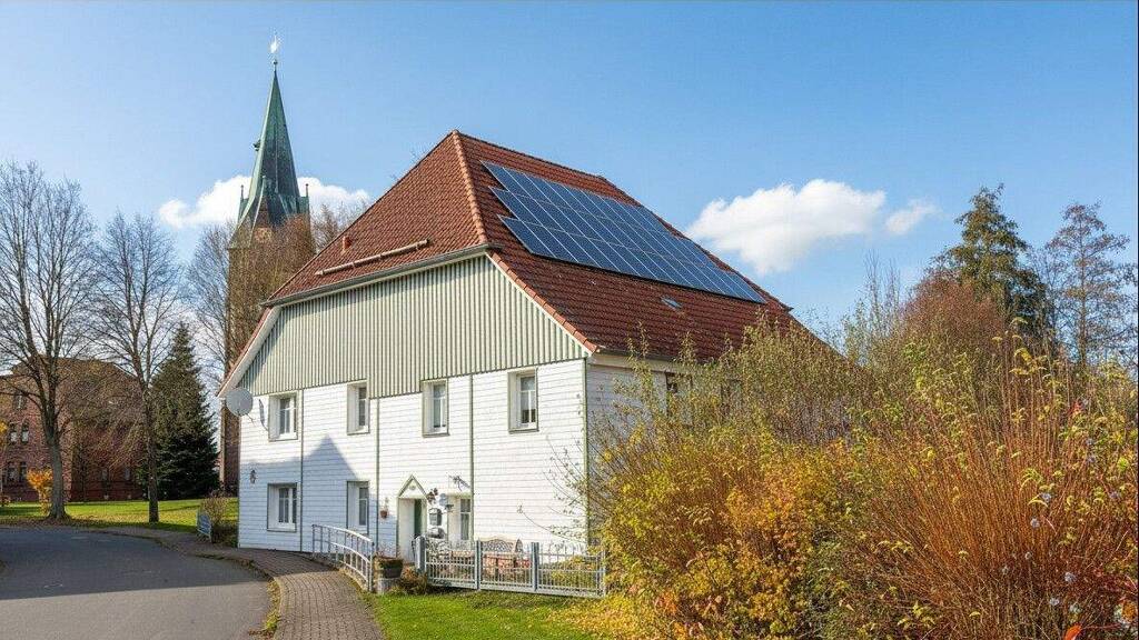 Einfamilienhaus zum Kauf 198.000 € 7 Zimmer 186 m² 1.697 m² Grundstück Rüdershausen 37434