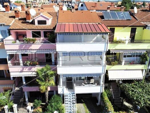 Haus zum Kauf 1.649.000 € 7 Zimmer 408 m² Rovinj