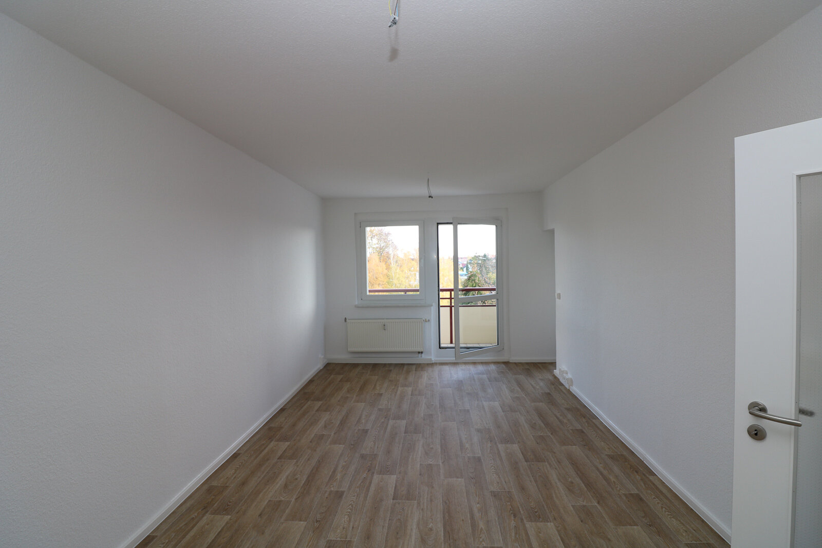 Wohnung zur Miete 509 € 4 Zimmer 76,8 m²<br/>Wohnfläche 1.<br/>Geschoss 01.01.2025<br/>Verfügbarkeit Tschaikowskistraße 39 Wasserberg - Ost Freiberg 09599