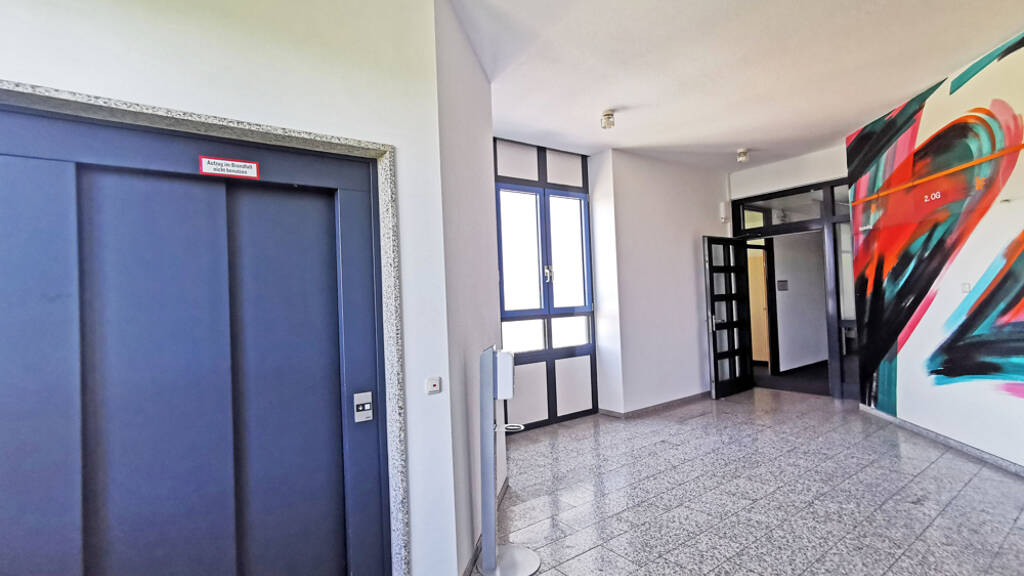 Bürokomplex zur Miete 3.850 € 275 m² Bürofläche Unterhaching 82008