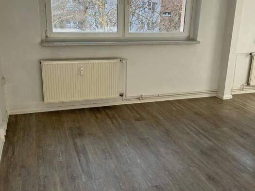Wohnung zur Miete 250 € 2 Zimmer 41,7 m² 4. Geschoss Hildesheimer Straße 32 Südstadt Halle (Saale) 06128