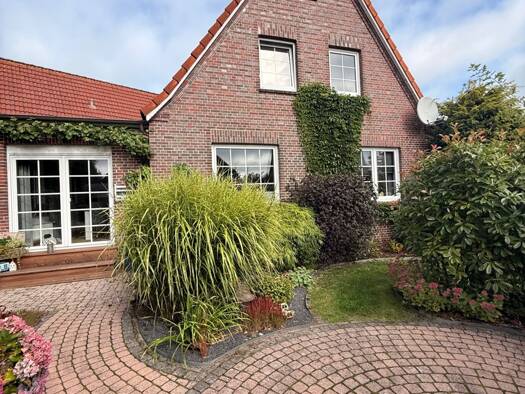 Einfamilienhaus zum Kauf 285.000 € 4 Zimmer 128,5 m² 300 m² Grundstück Esens 26427