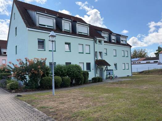 Wohnung zur Miete 760 € 3 Zimmer 83 m² Geschoss 2/3 frei ab sofort Bad Windsheim Bad Windsheim 91438