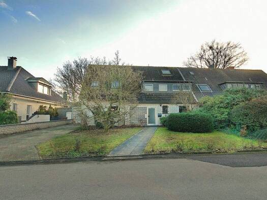 Mehrfamilienhaus zum Kauf 820.000 € 6 Zimmer 194 m² 789 m² Grundstück Hilden 40721