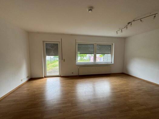 Reihenmittelhaus zur Miete 979 € 4 Zimmer 122,4 m² frei ab sofort Binsfeld 54518