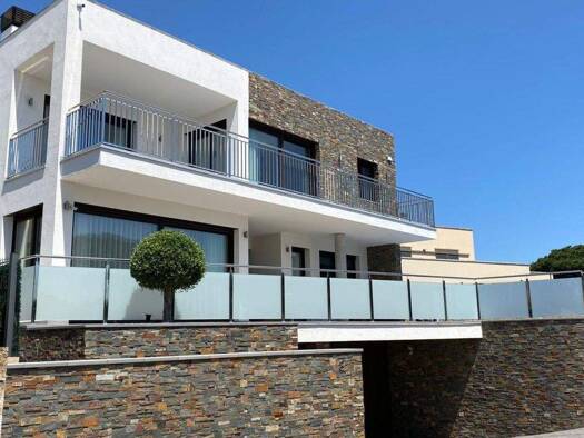 Villa zum Kauf 2.000.000 € 4 Zimmer 500 m² 600 m² Grundstück Sant Feliu de Guíxols 17220