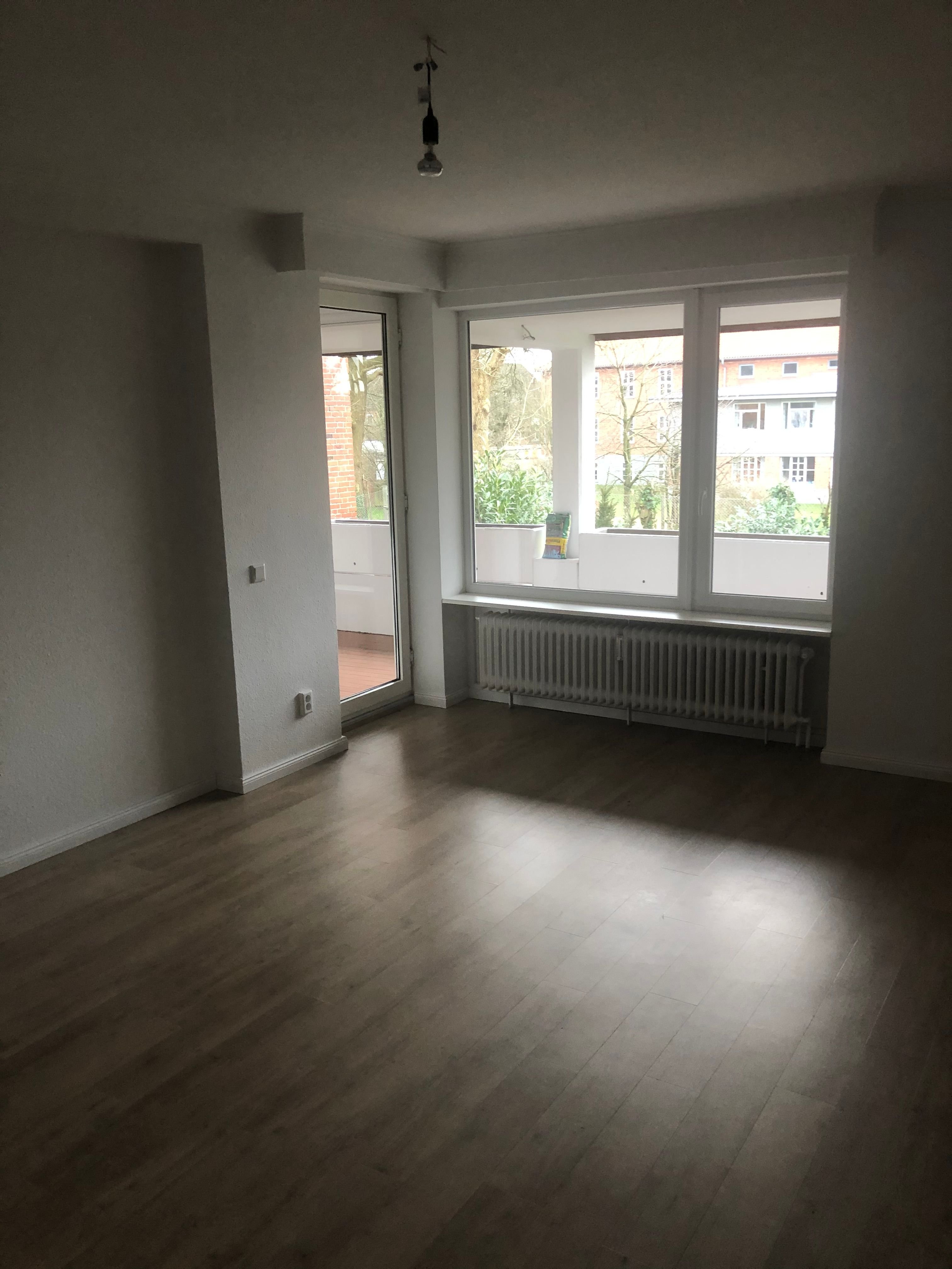 Wohnung zur Miete 775 € 3,5 Zimmer 85 m²<br/>Wohnfläche 1.<br/>Geschoss Heinrich-Heine-Straße 29 Nord Husum 25813