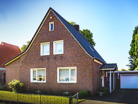 Einfamilienhaus zum Kauf 260.000 € 6 Zimmer 133 m² 776 m² Grundstück Heisfelde Leer 26789