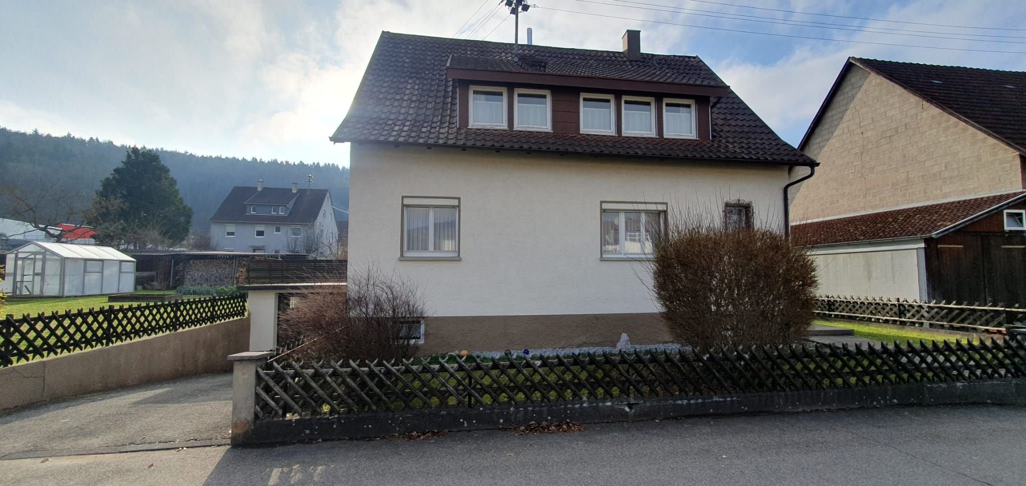 Einfamilienhaus zum Kauf provisionsfrei 349.000 € 6 Zimmer 110 m²<br/>Wohnfläche 561 m²<br/>Grundstück ab sofort<br/>Verfügbarkeit Göhrenstraße  22 Rangendingen Rangendingen 72414