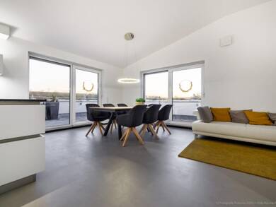 Wohnung zur Miete 1.250 € 3,5 Zimmer 129 m² frei ab 01.11.2025 Kareth Lappersdorf 93138