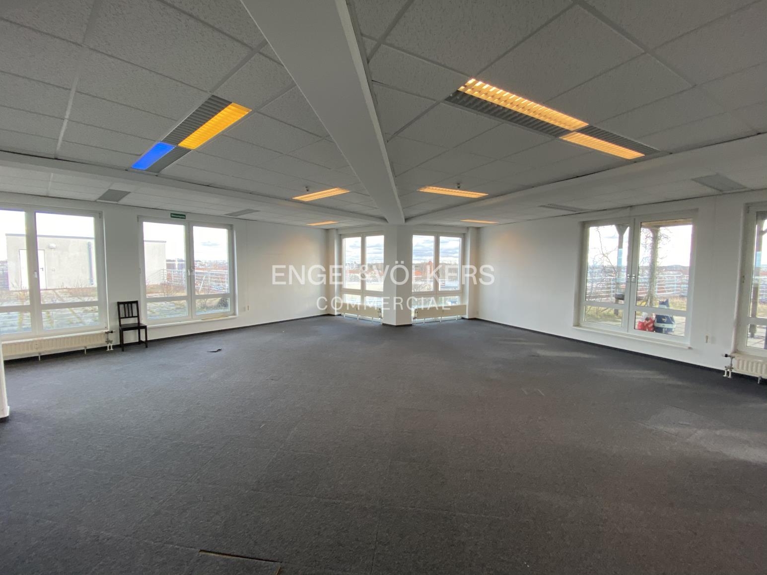 Büro-/Praxisfläche zur Miete 18,50 € 158,4 m²<br/>Bürofläche ab 158,4 m²<br/>Teilbarkeit Borsigwalde Berlin 13509