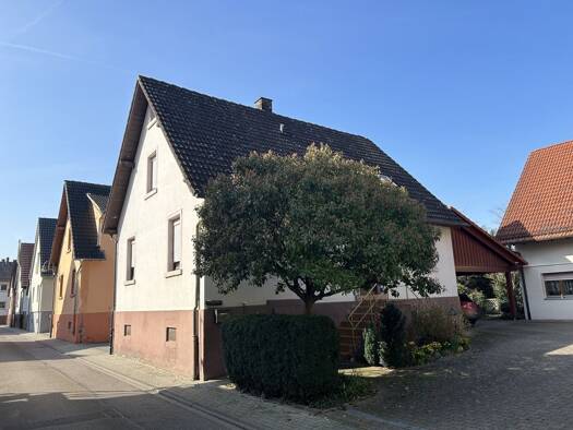 Einfamilienhaus zum Kauf 265.000 € 6 Zimmer 118 m² 143 m² Grundstück Staffort Stutensee / Staffort 76297
