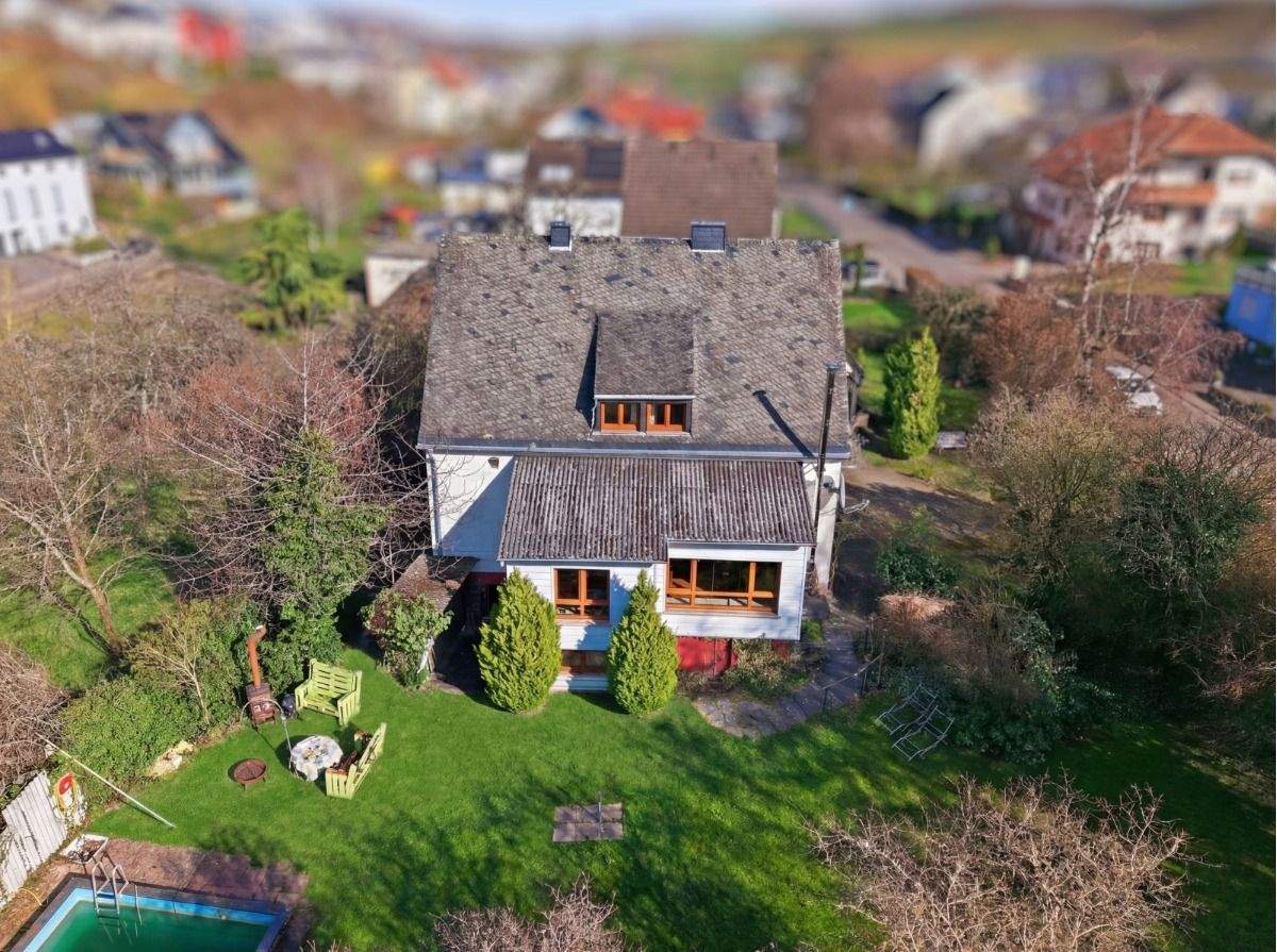 Immobilie in Wincheringen - Einfamilienhaus in Wincheringen zu verkaufen - Bild 0