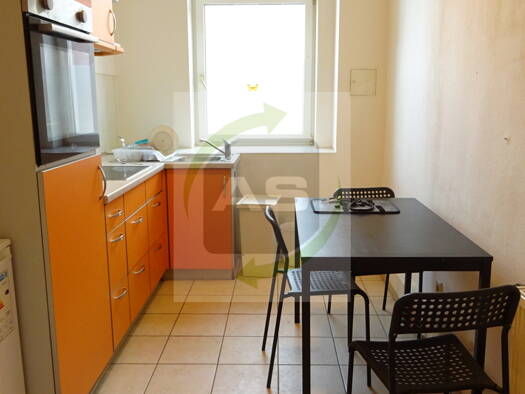 Wohnung zur Miete 395 € 3 Zimmer 76 m² 1. Geschoss Äußere Schneeberger Straße 14 Schedewitz Zwickau 08056