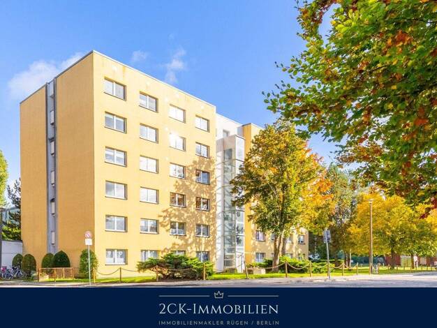 Wohnung zum Kauf 110.000 € 4 Zimmer 98 m² 5. Geschoss frei ab sofort Erich-Weinert-Straße 8 Barth-Süd Barth 18356