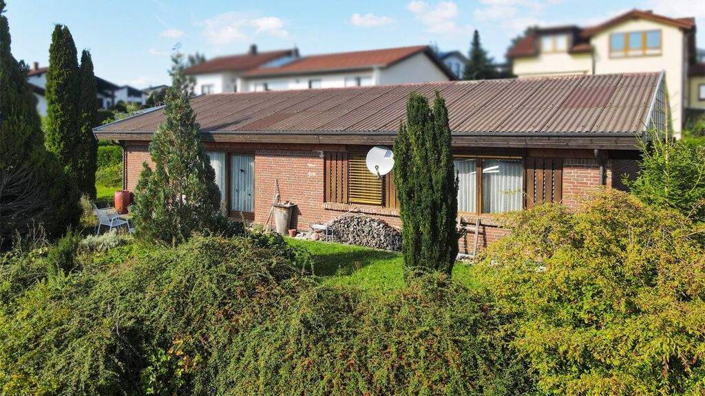 Bungalow zum Kauf 330.000 € 4,5 Zimmer 108,5 m² 641 m² Grundstück Undingen Sonnenbühl 72820