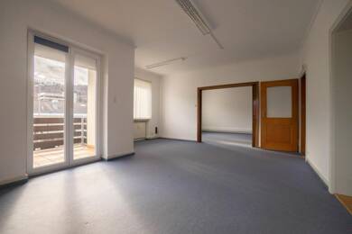 Praxis zur Miete 985 € 4,5 Zimmer 123 m² Bürofläche teilbar ab 123 m² Ebingen Albstadt 72458