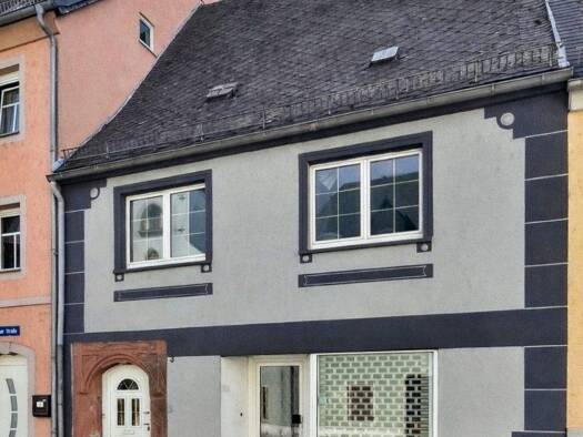 Mehrfamilienhaus zum Kauf 250.000 € 6 Zimmer 327 m² 540 m² Grundstück Roßwein 04741