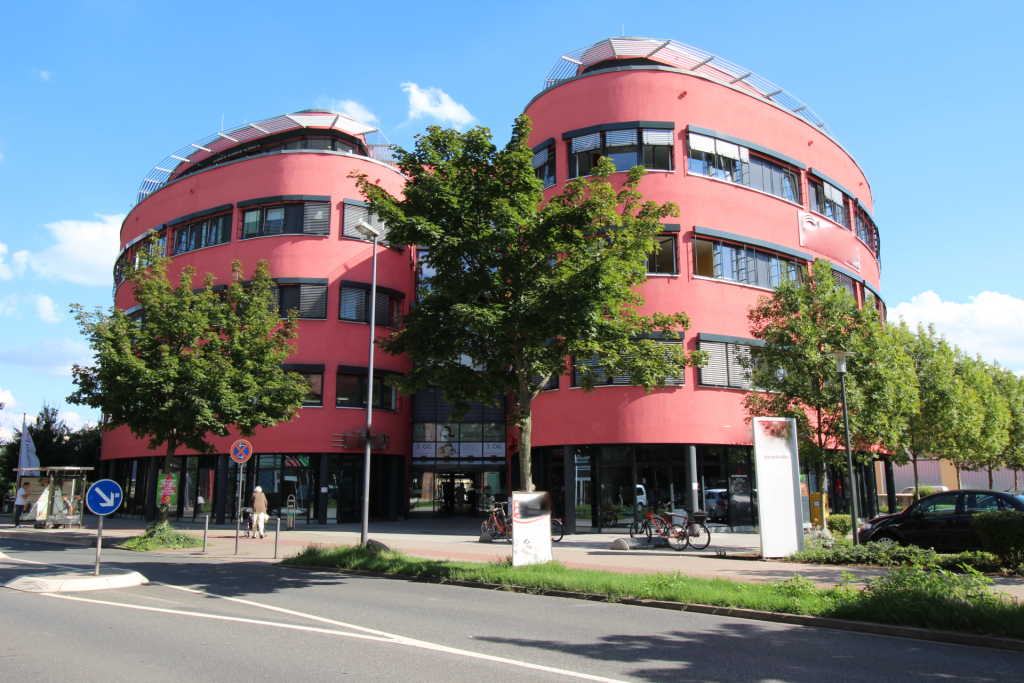 Ladenfläche zur Miete 91 m²<br/>Verkaufsfläche ab 91 m²<br/>Teilbarkeit Süd / Stadtbezirk 123 Ludwigshafen 67061