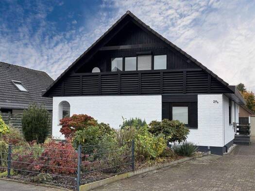 Einfamilienhaus zum Kauf 235.000 € 6 Zimmer 170 m² 599 m² Grundstück Mennighüffen Löhne 32584