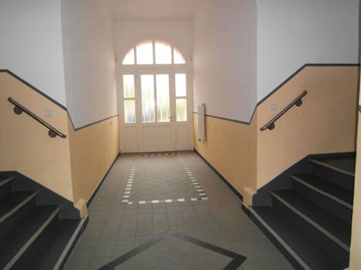 Wohnung zur Miete 335 € 2 Zimmer 42,8 m² frei ab 15.12.2026 Innenstadt Dessau-Roßlau 06844