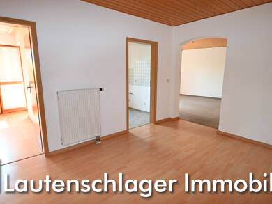 Wohnung zum Kauf 225.000 € 3 Zimmer 82 m² Dachgeschoss, 2. Geschoss Neumarkt-Woffenbach 92318