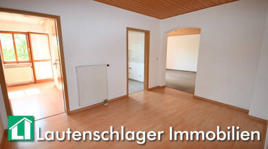 Wohnung zum Kauf 225.000 € 3 Zimmer 82 m² Dachgeschoss, 2. Geschoss Neumarkt-Woffenbach 92318