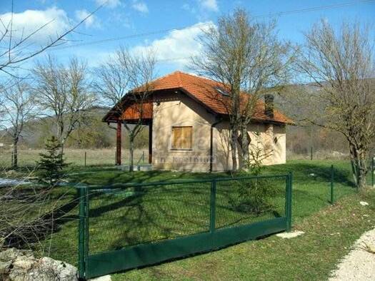 Haus zum Kauf 70.000 € 2 Zimmer 60 m² Sinac, Otocac Otočac