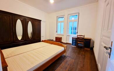 WG-Zimmer zur Miete Wohnen auf Zeit 650 € 19 m² frei ab 01.03.2026 Neckarstraße 0 Innenstadt - Ost Esslingen Zentrum 73728