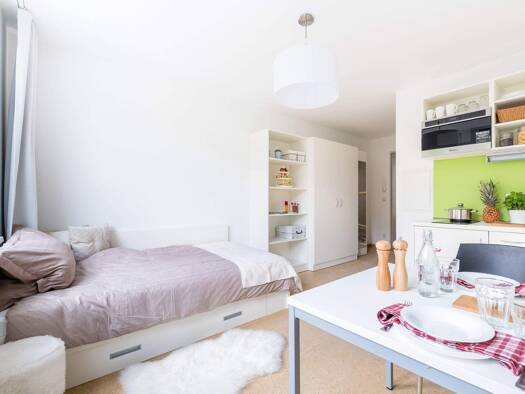 Studio zur Miete 466 € 1 Zimmer 26,9 m² 2. Geschoss Schwanseestraße 35 Westvorstadt Weimar 99423