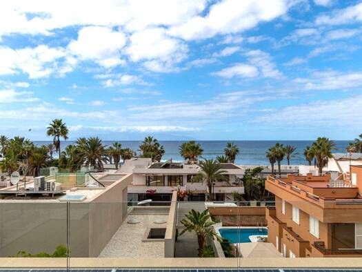 Villa zum Kauf 3.450.000 € 5 Zimmer 218 m² 534 m² Grundstück Playa De Los Cristianos 38650