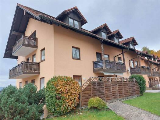 Wohnung zur Miete 460 € 3 Zimmer 66 m² Böhmstr. 2a Schöfweg 94572