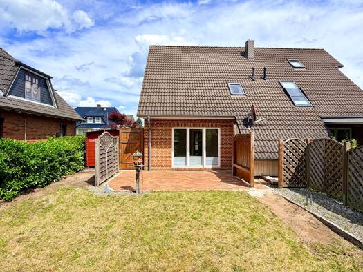 Doppelhaushälfte zum Kauf 440.000 € 4 Zimmer 110 m² 363 m² Grundstück Techau Ratekau 23689