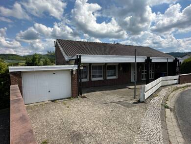 Einfamilienhaus zum Kauf 399.000 € 7 Zimmer 280 m² 1.801 m² Grundstück Wesseln Bad Salzdetfurth 31162