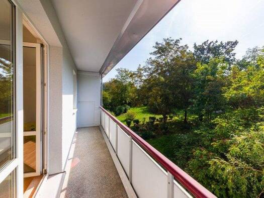 Wohnung zur Miete 478 € 4 Zimmer 67,2 m² 4. Geschoss Gerhard-Marcks-Straße 8 Südliche Neustadt Halle 06124