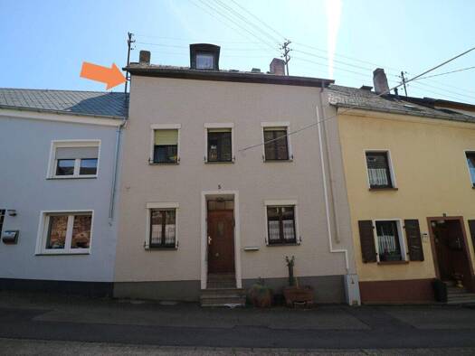 Reihenmittelhaus zum Kauf 185.000 € 6 Zimmer 134 m² 347 m² Grundstück Schweich 54338