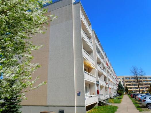 Wohnung zur Miete 490 € 4 Zimmer 83,2 m² 3. Geschoss frei ab 01.10.2026 Ostring 54 Königshufen Görlitz 02828