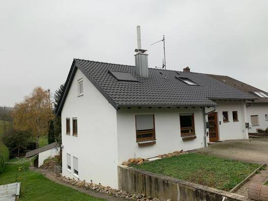 Wohnung zur Miete 840 € 3 Zimmer 84,4 m² Geschoss 2/3 frei ab 01.12.2026 Bauerbach Bretten 75015