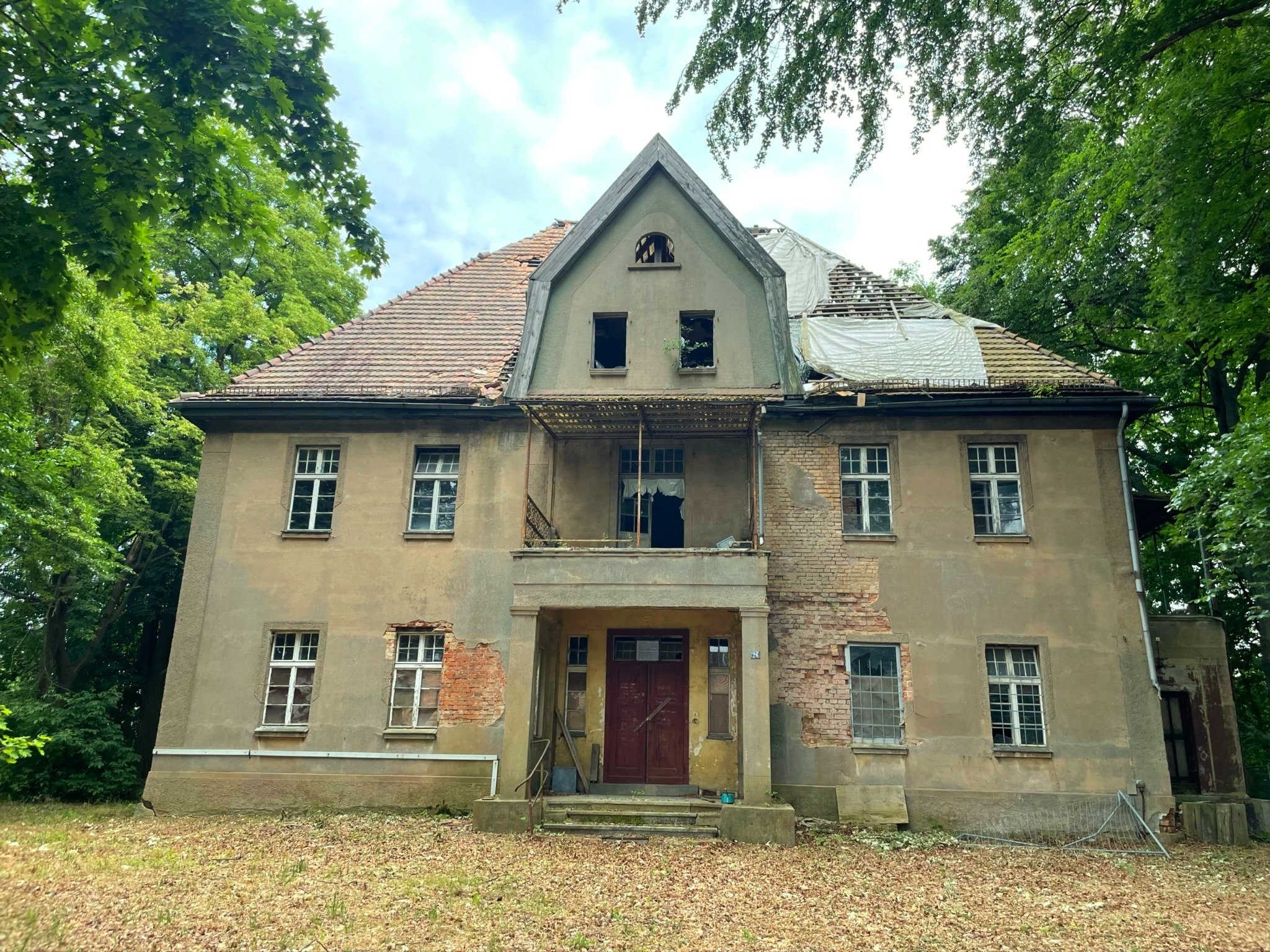 Einfamilienhaus zum Kauf 97.000 € 10 Zimmer 530 m²<br/>Wohnfläche 4.712 m²<br/>Grundstück Tschernitz Tschernitz 03130